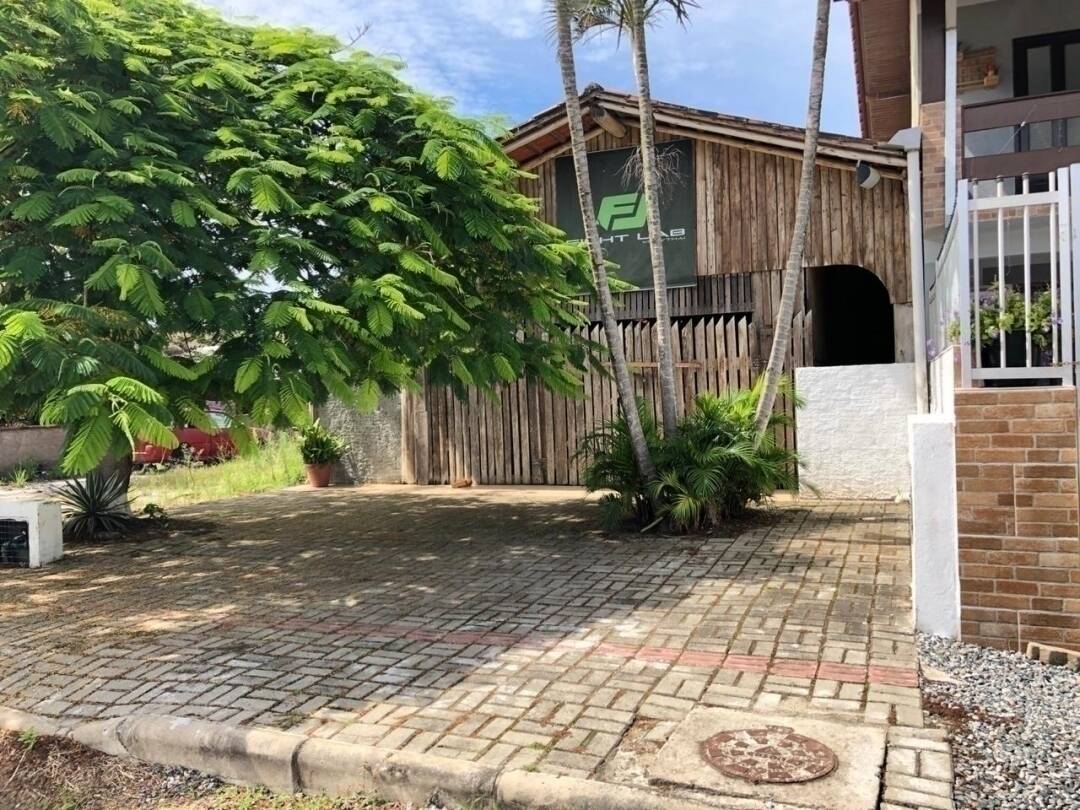 Sobrado, 6 quartos, 220 m² - Foto 51