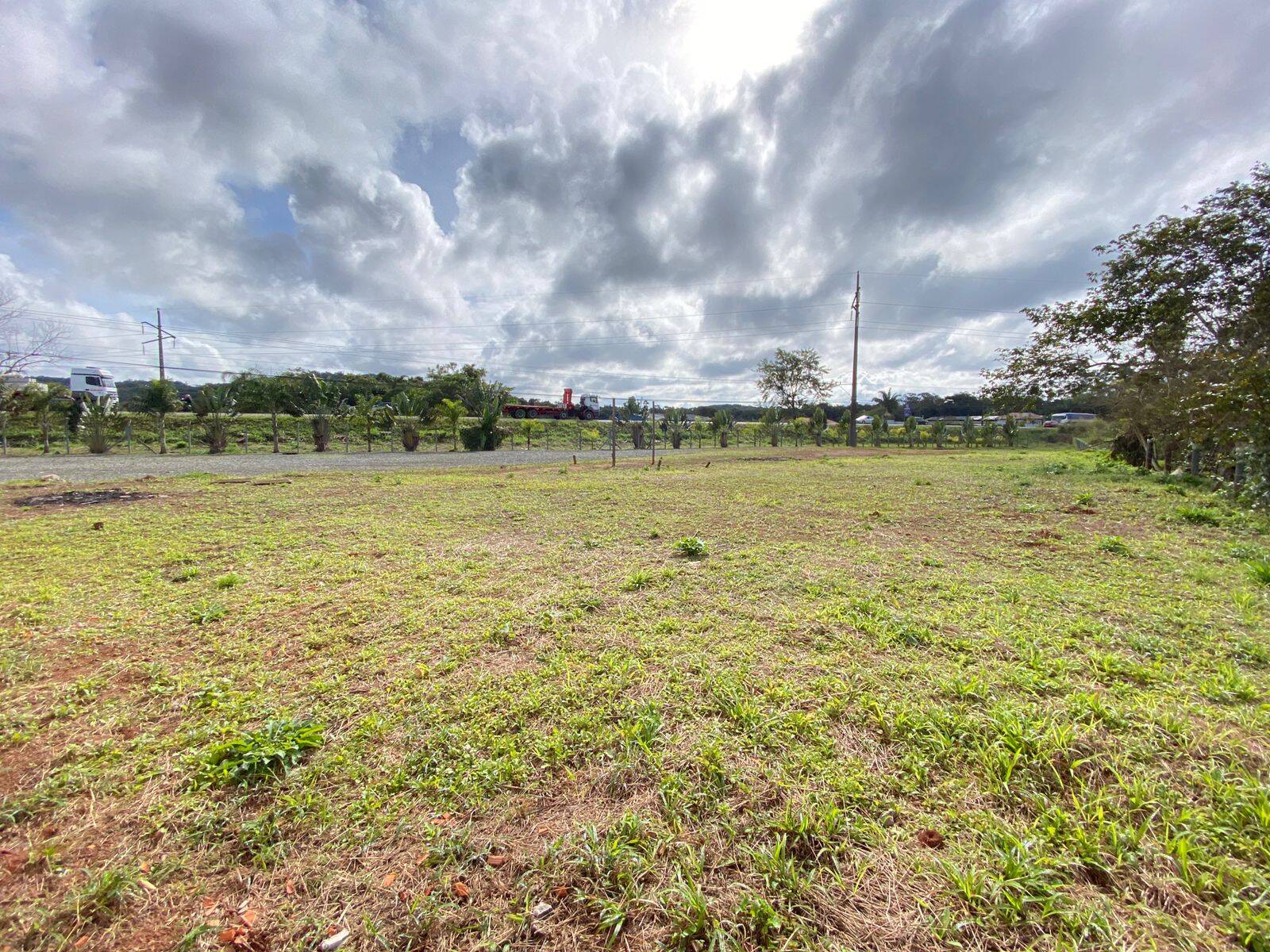 Terreno, 3780 m² - Foto 2