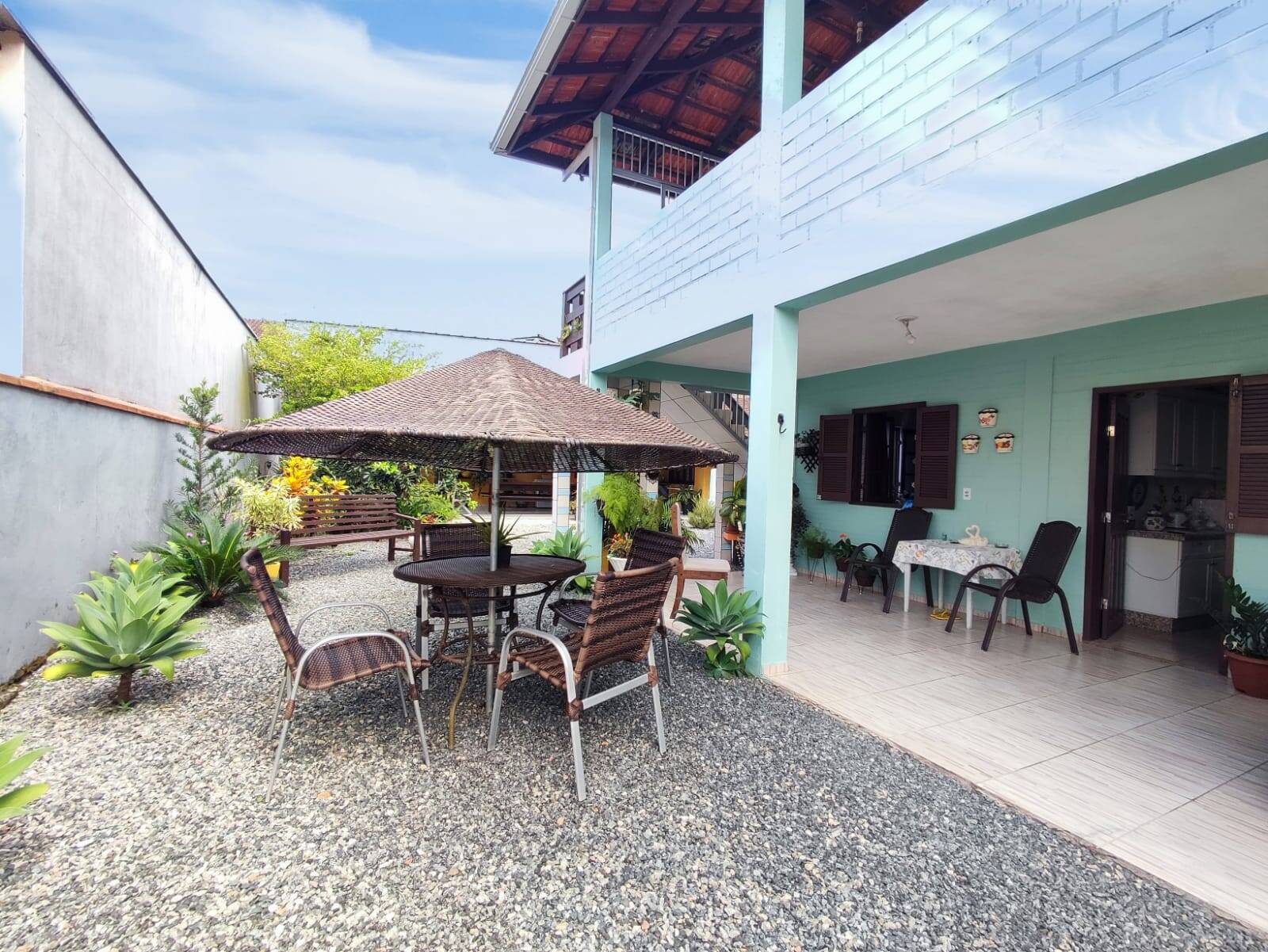 Casa, 3 quartos, 210 m² - Foto 2