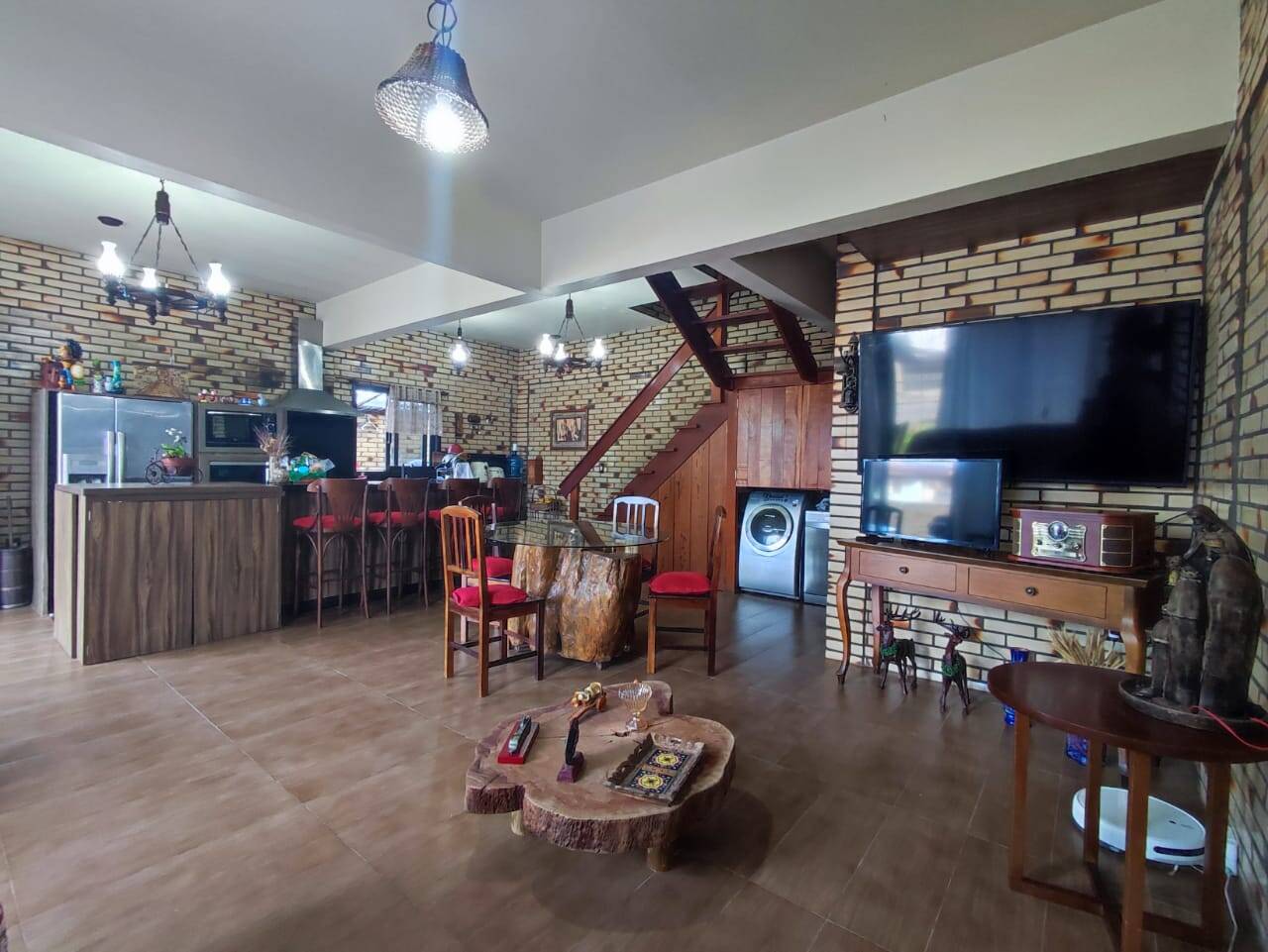 Casa, 3 quartos, 200 m² - Foto 2