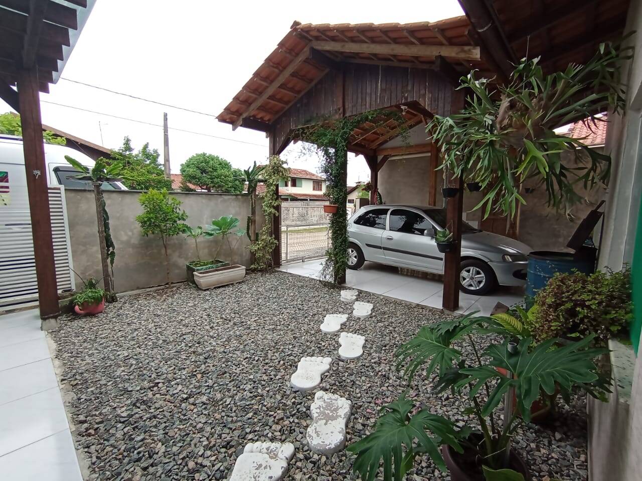 Casa, 4 quartos, 180 m² - Foto 1
