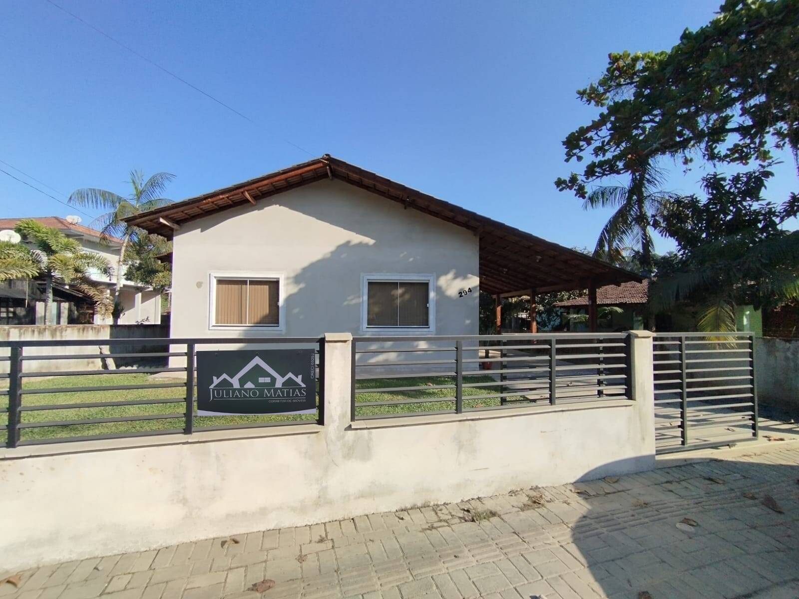 Casa, 4 quartos, 110 m² - Foto 1