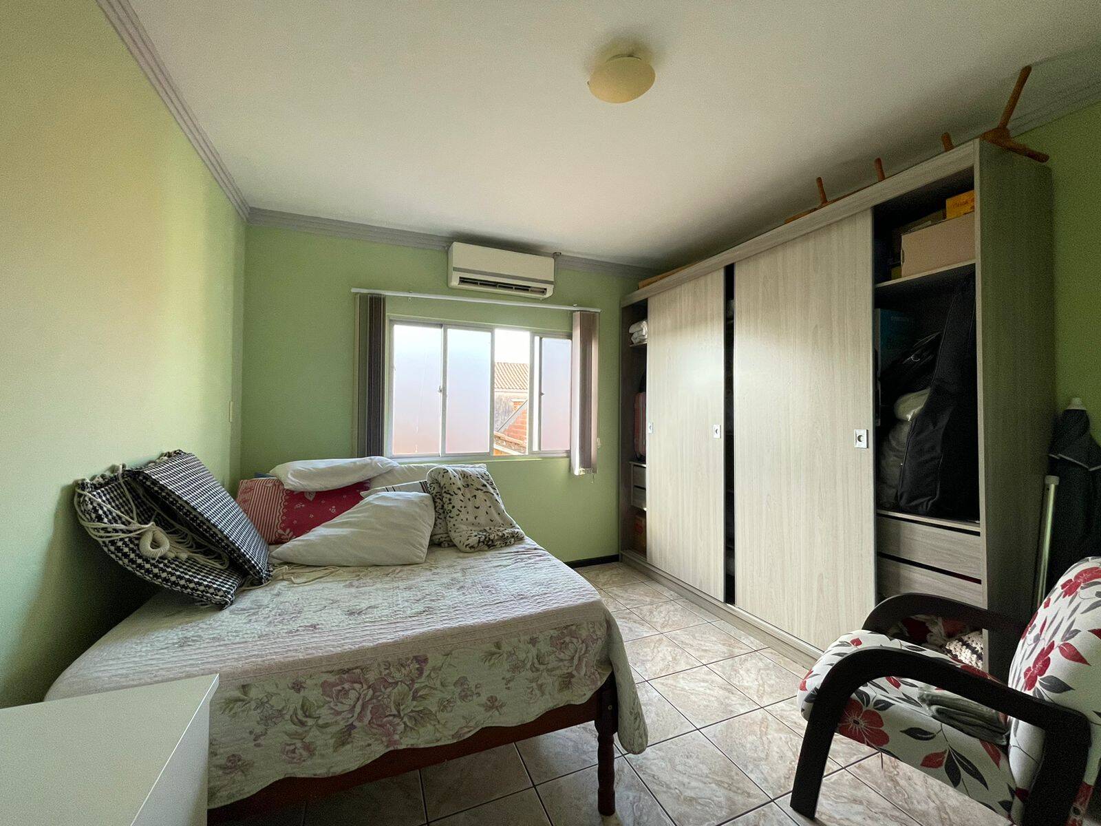 Casa, 5 quartos, 200 m² - Foto 9