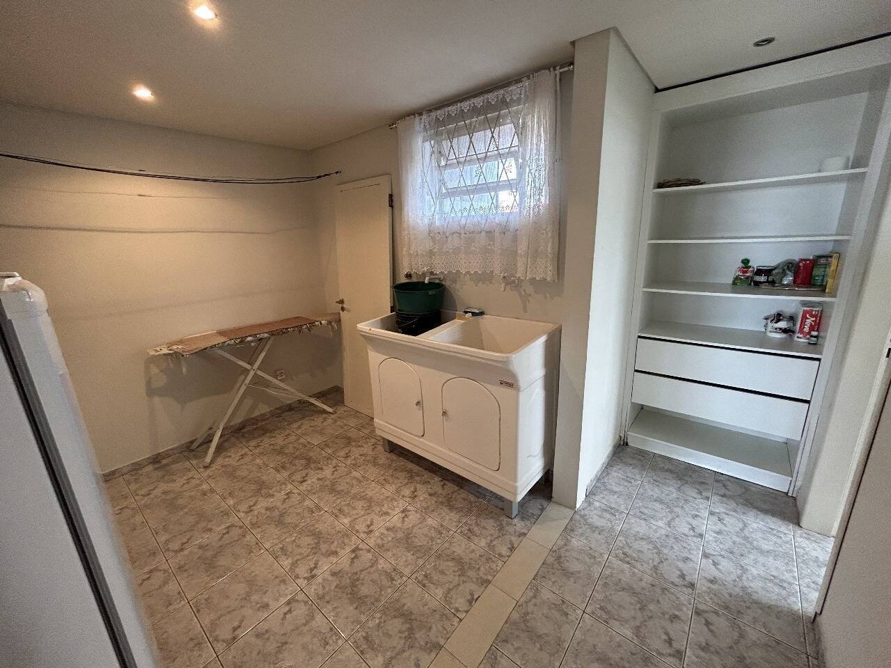 Casa, 4 quartos, 230 m² - Foto 14