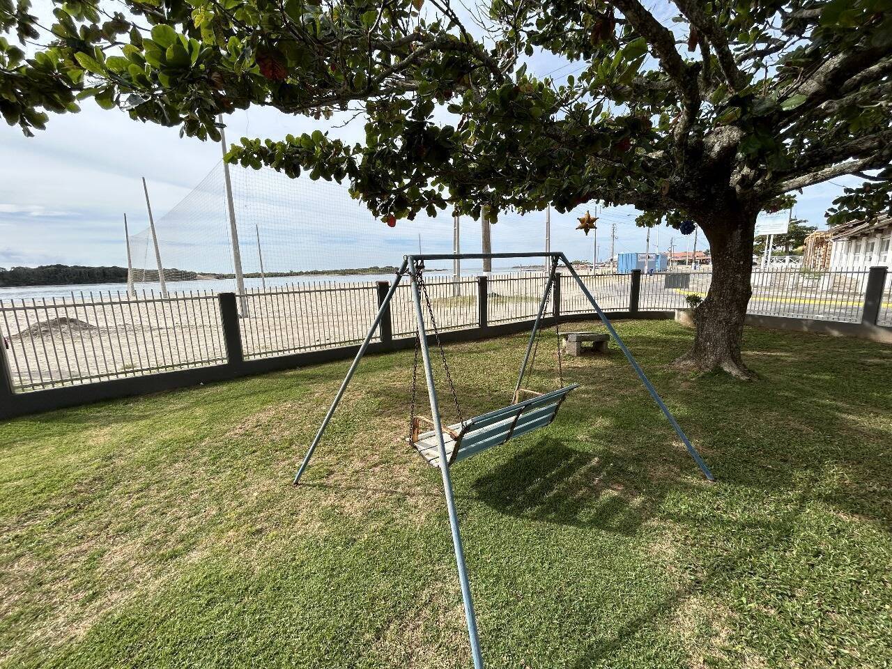 Casa, 4 quartos, 230 m² - Foto 3