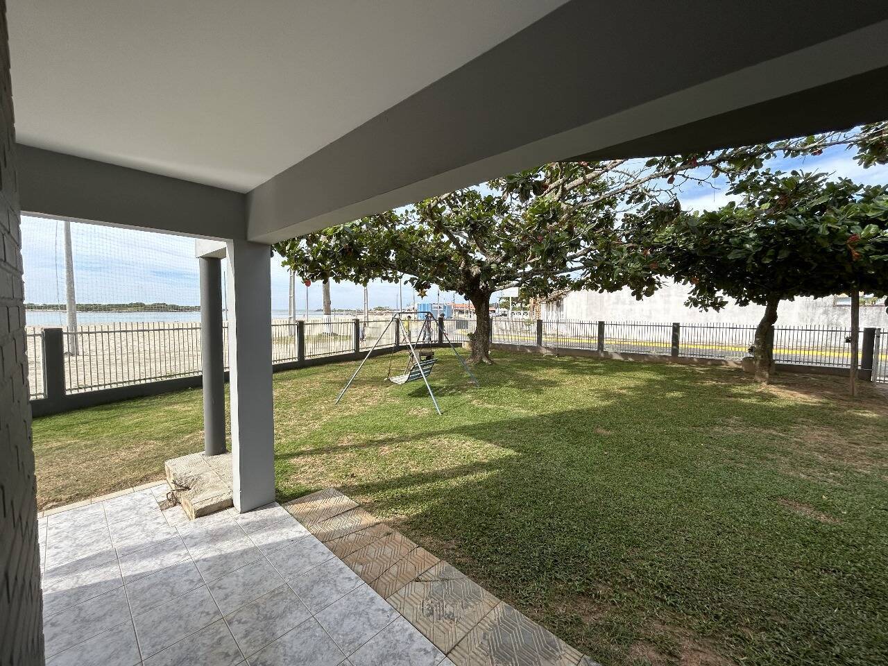 Casa, 4 quartos, 230 m² - Foto 33