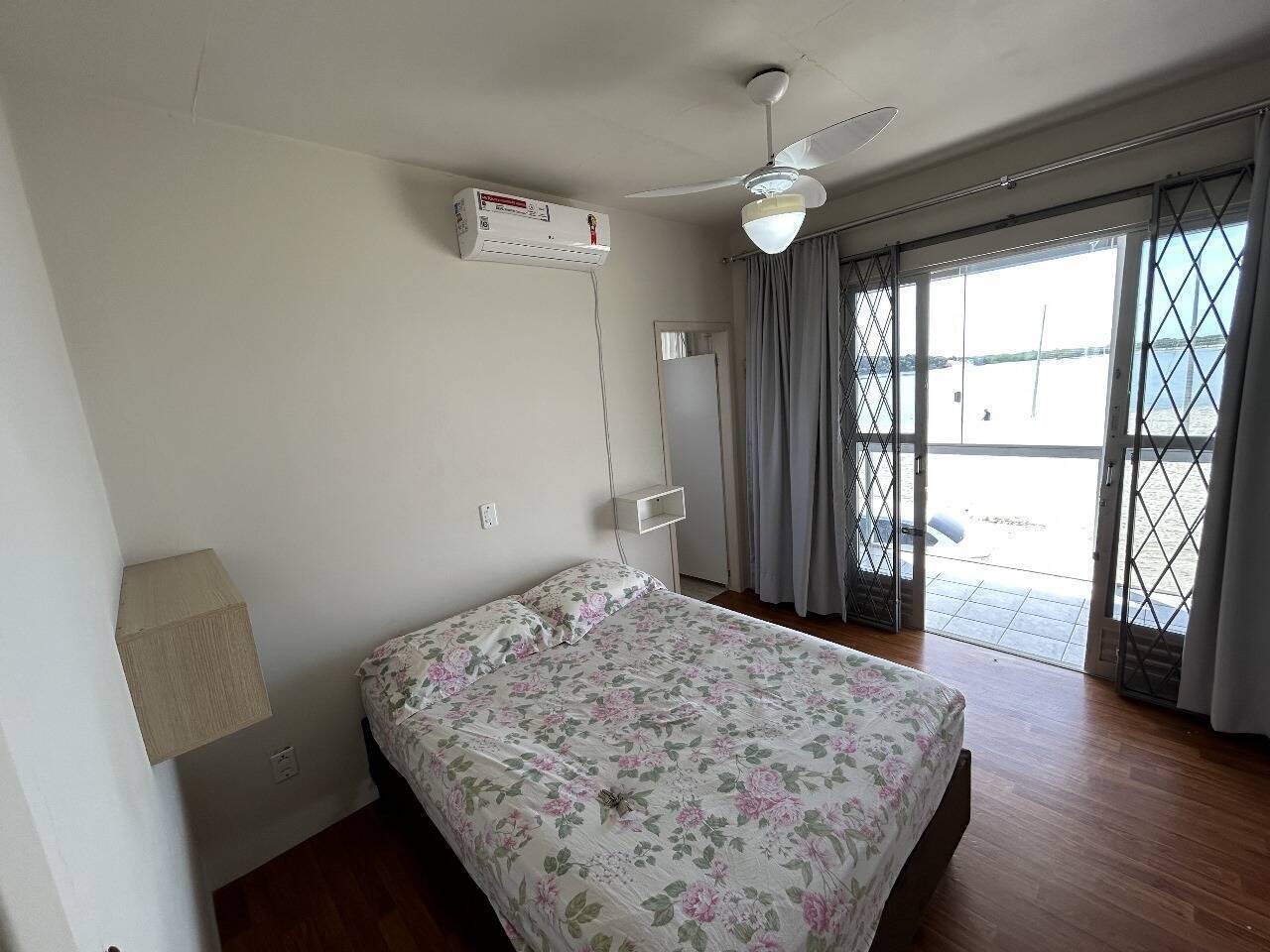 Casa, 4 quartos, 230 m² - Foto 24