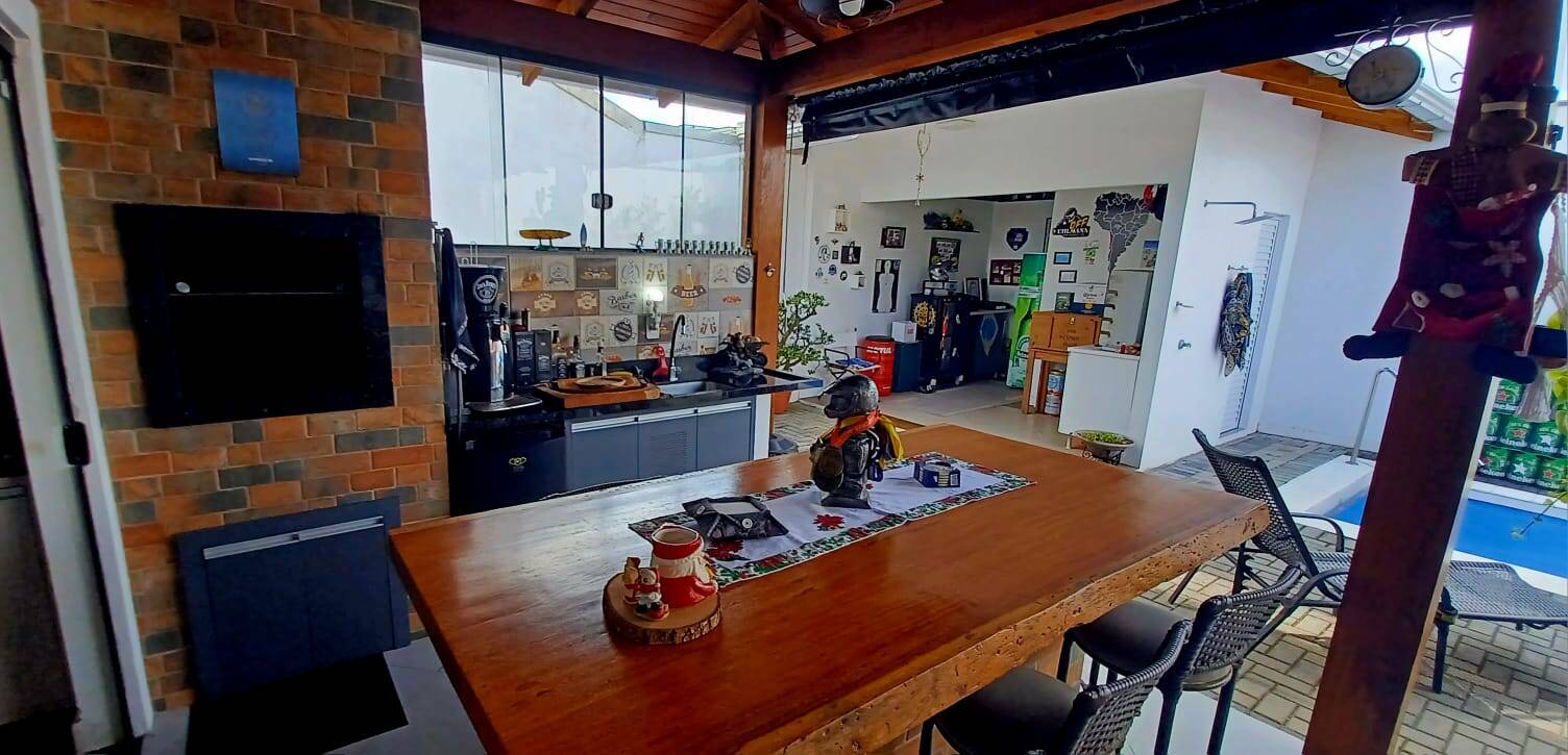 Casa, 3 quartos, 200 m² - Foto 10