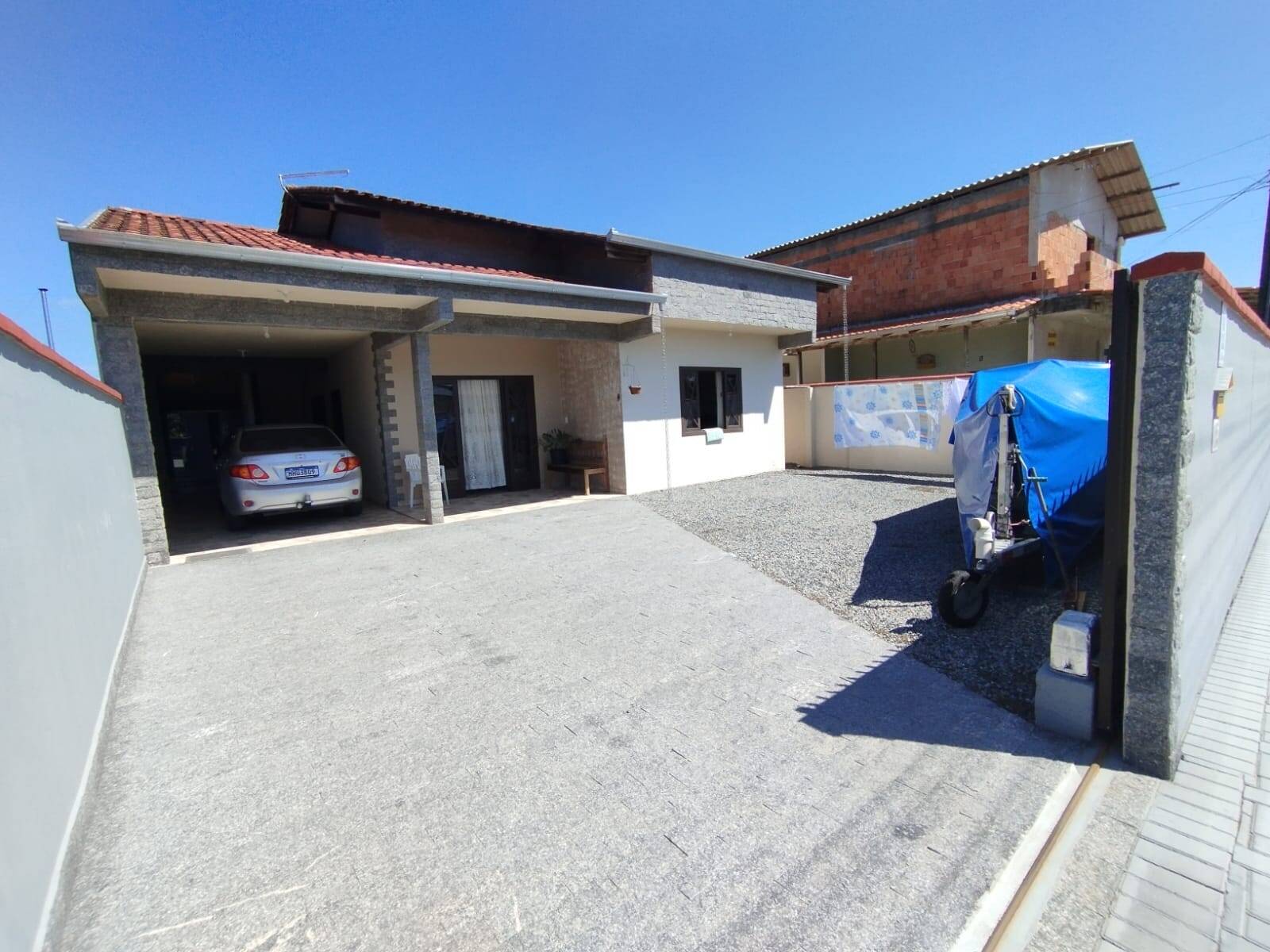Casa, 2 quartos, 170 m² - Foto 1