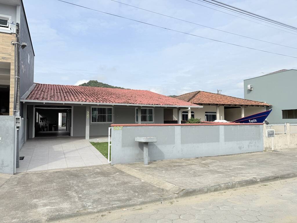 Casa, 3 quartos, 130 m² - Foto 1