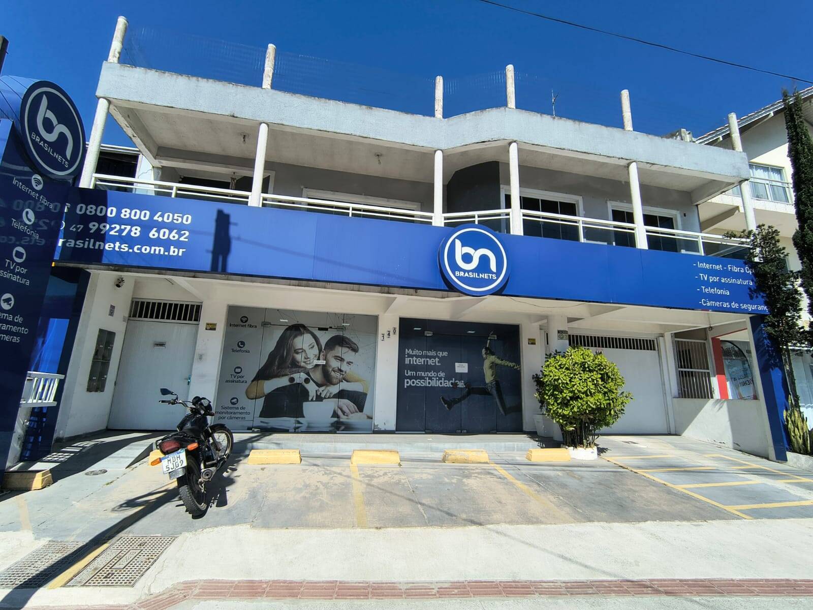 Prédio Inteiro - Foto 1