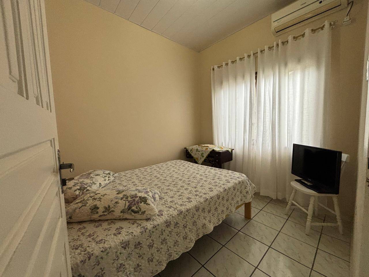 Casa, 3 quartos, 190 m² - Foto 13