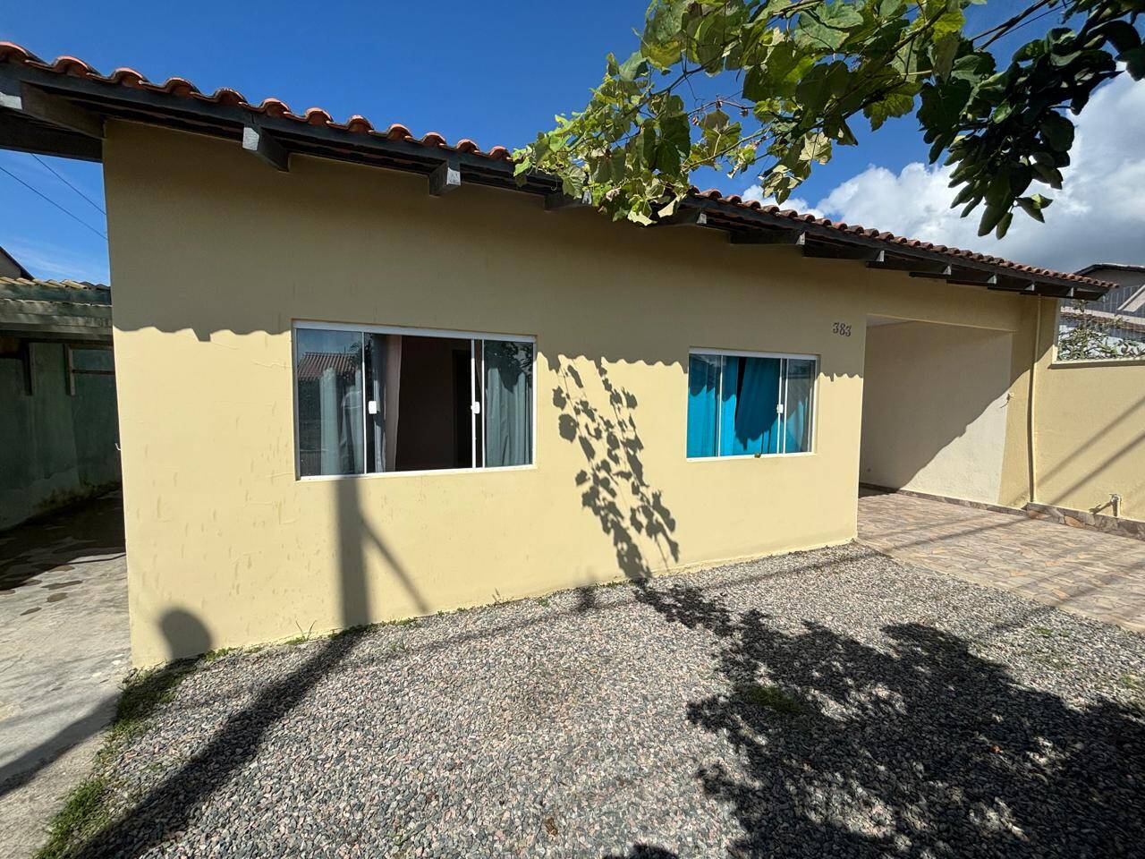 Casa, 5 quartos, 121 m² - Foto 1