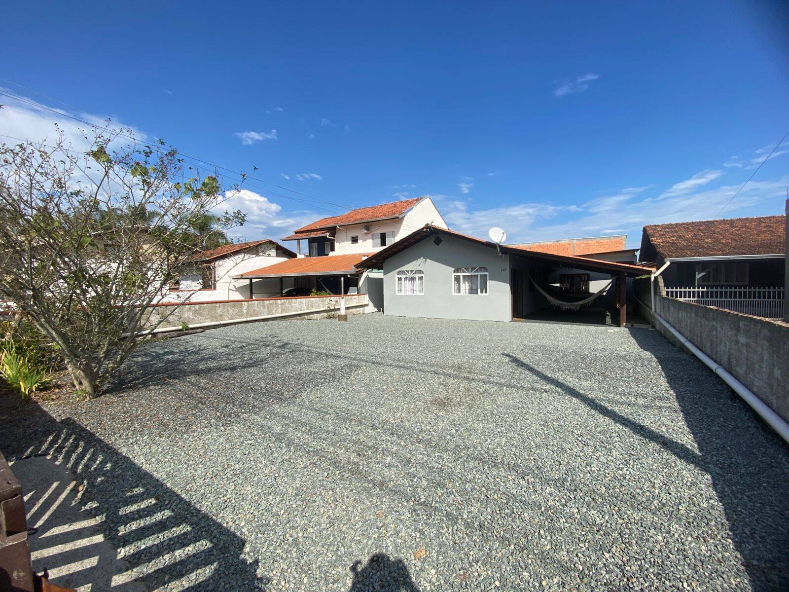 Casa, 3 quartos, 130 m² - Foto 1