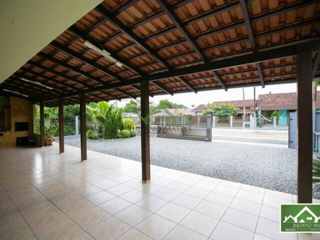 Casa para Venda em Balneário Barra do Sul - 5