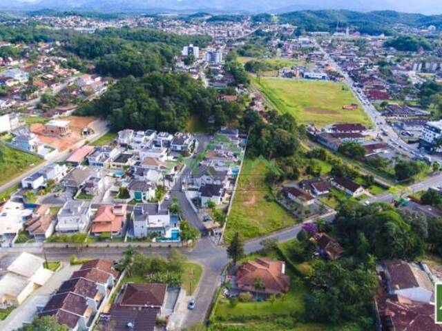 Terreno para Venda em Joinville - 1