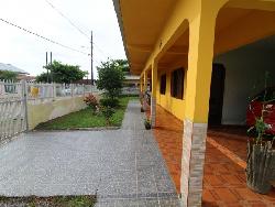 Casa para Venda em Balneário Barra do Sul - 1