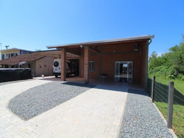 Casa para Venda em Balneário Barra do Sul - 2