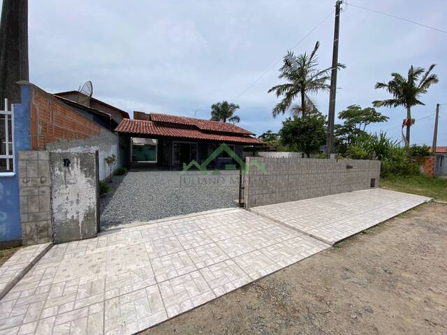 Casa para Venda em Balneário Barra do Sul - 2