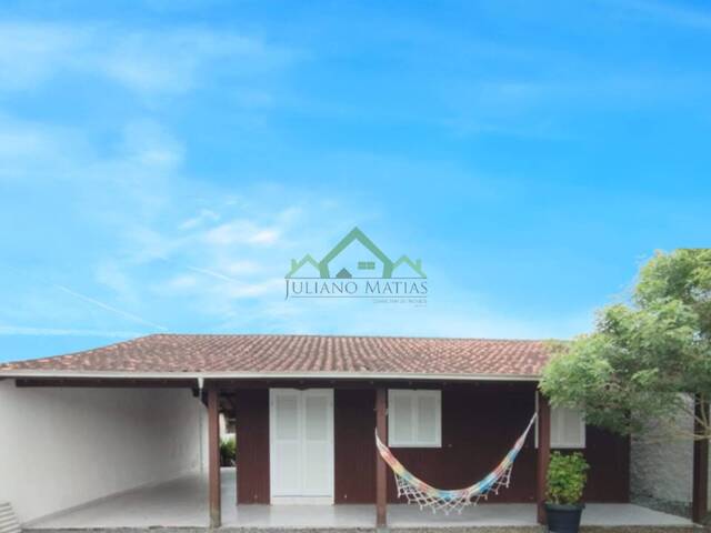 Casa para Venda em Balneário Barra do Sul - 2