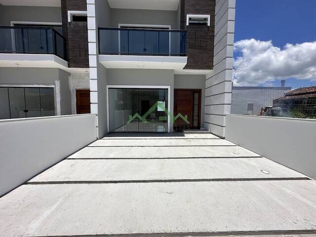 Sobrado para Venda em Balneário Barra do Sul - 2