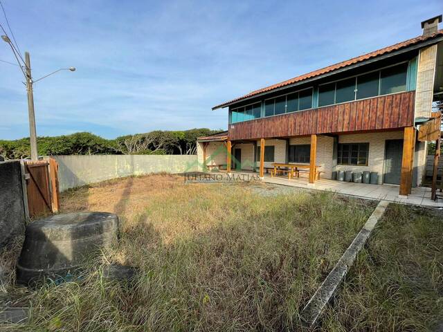 Casa para Venda em Balneário Barra do Sul - 2