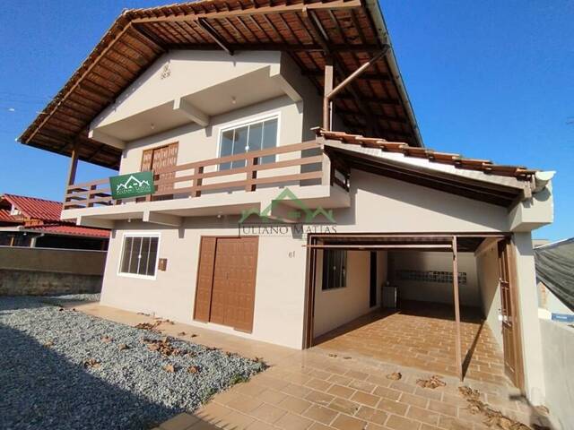 Casa para Venda em Balneário Barra do Sul - 2