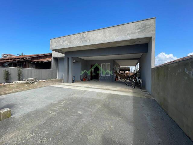 Casa para Venda em Balneário Barra do Sul - 2