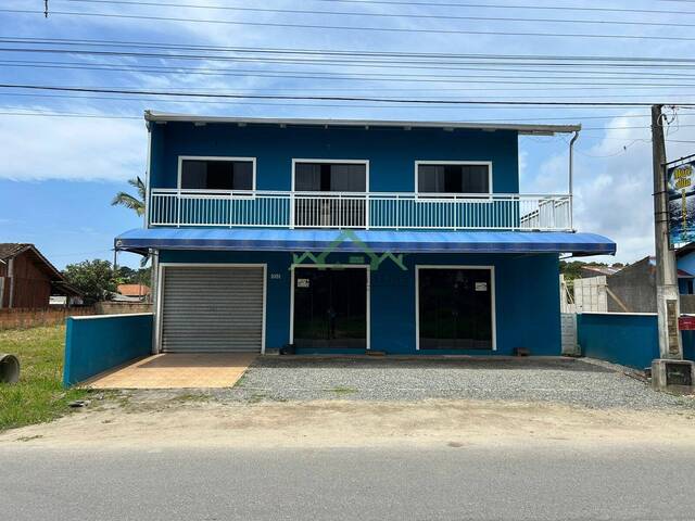 Sobrado para Venda em Balneário Barra do Sul - 2