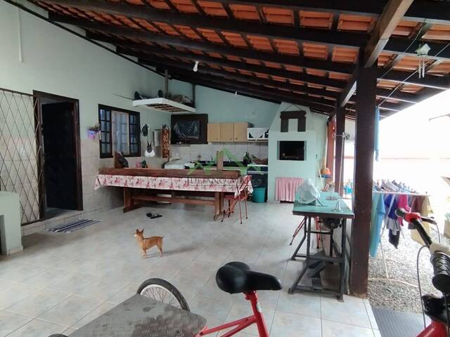 Casa para Venda em Balneário Barra do Sul - 3