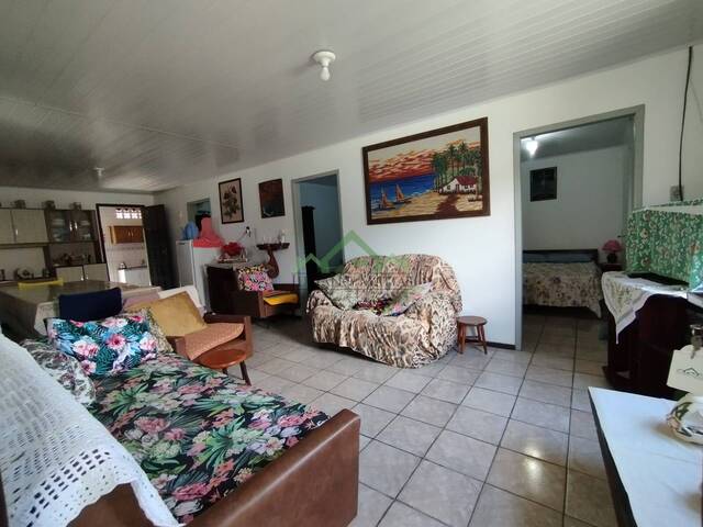 Casa para Venda em Balneário Barra do Sul - 3