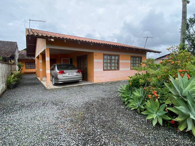 Casa para Venda em Balneário Barra do Sul - 2