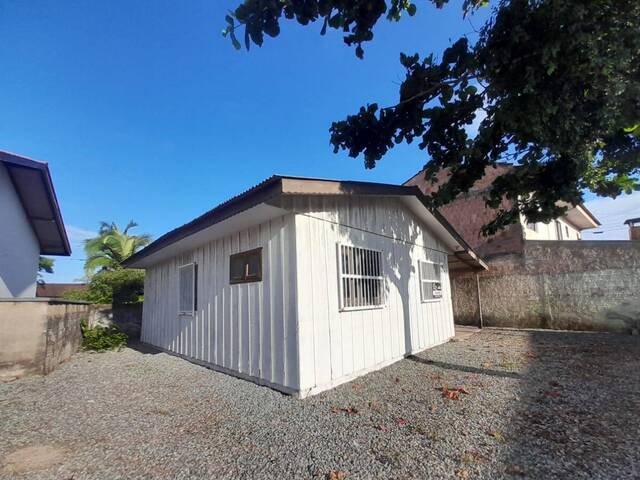 Casa para Venda em Balneário Barra do Sul - 3