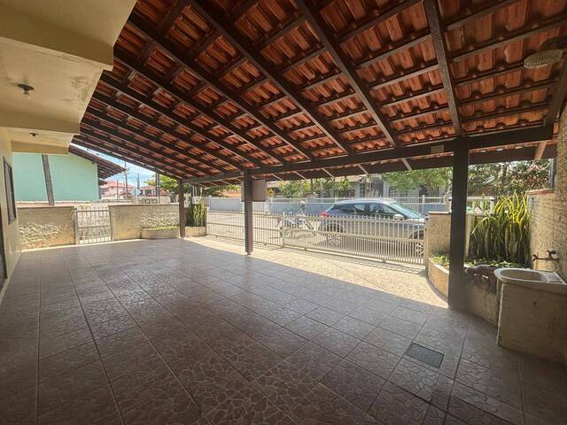 Casa para Venda em Balneário Barra do Sul - 2