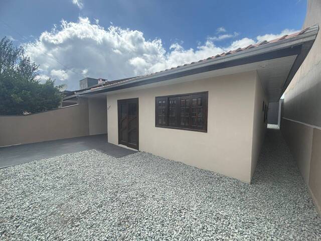 Casa para Venda em Balneário Barra do Sul - 2