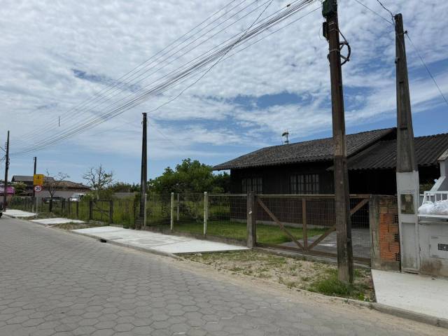 Casa para Venda em Balneário Barra do Sul - 4