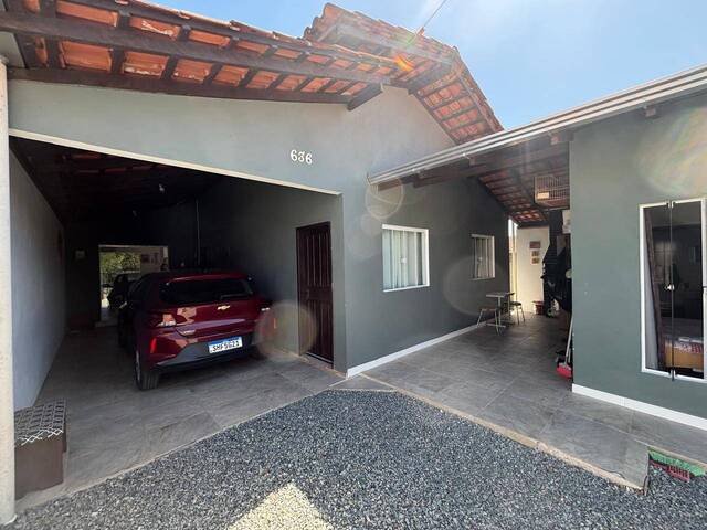 Venda em Pinheiros - Balneário Barra do Sul