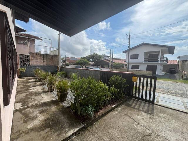 Casa para Venda em Balneário Barra do Sul - 5