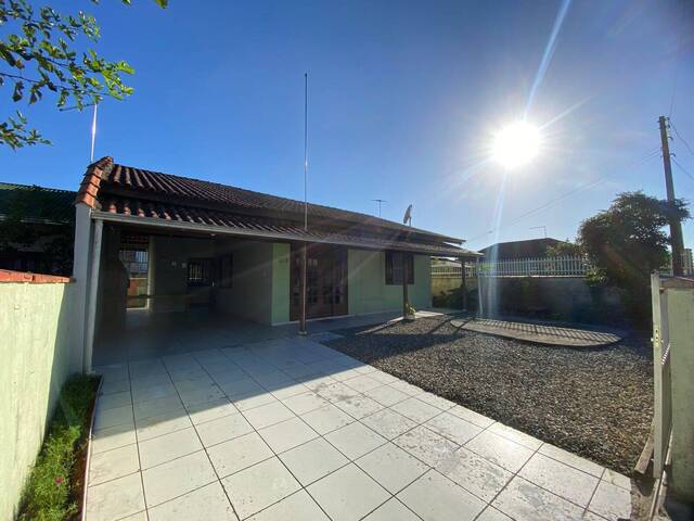 #3050 - Casa para Venda em Balneário Barra do Sul - SC - 2