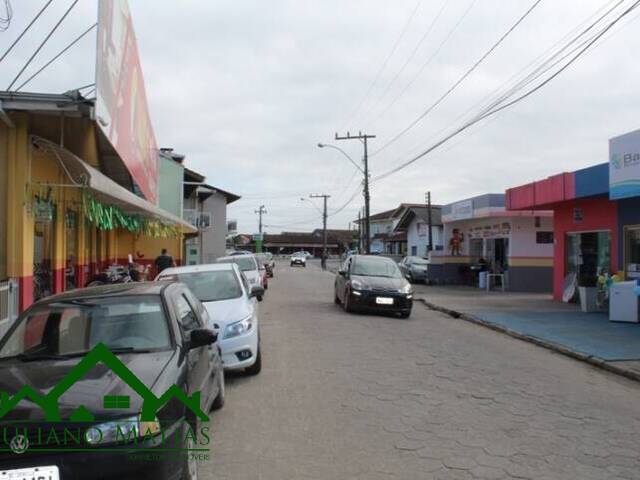 Sobrado para Venda em Balneário Barra do Sul - 2