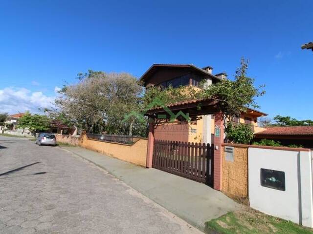 Casa para Venda em Balneário Barra do Sul - 3