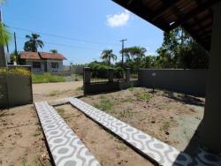 Casa para Venda em Balneário Barra do Sul - 4